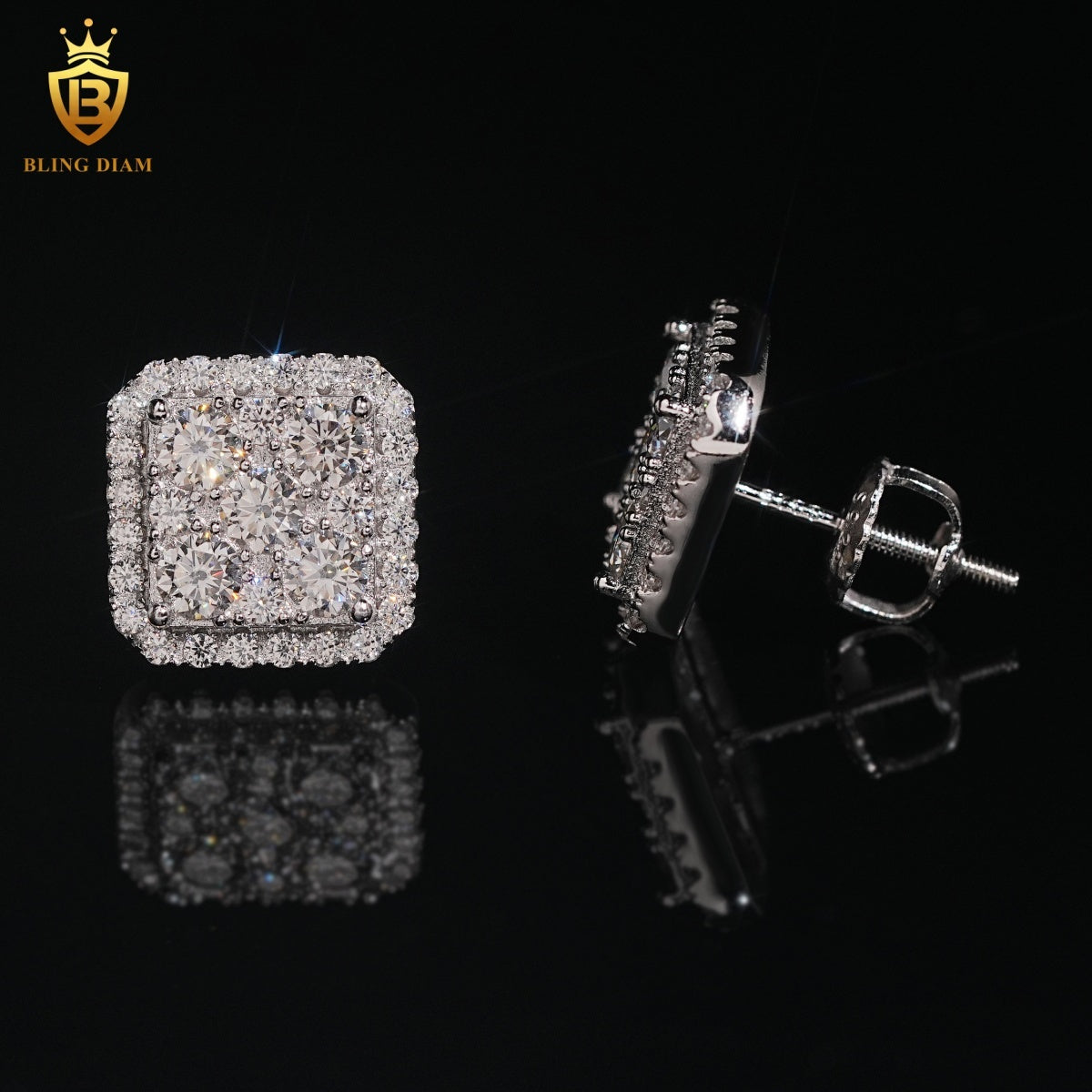 VVS1 Moissanite Stud Earrings