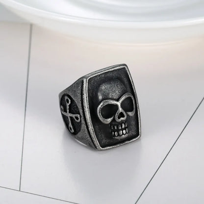 Skull Ring