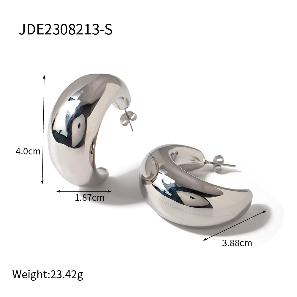 Moon Shaped earrings