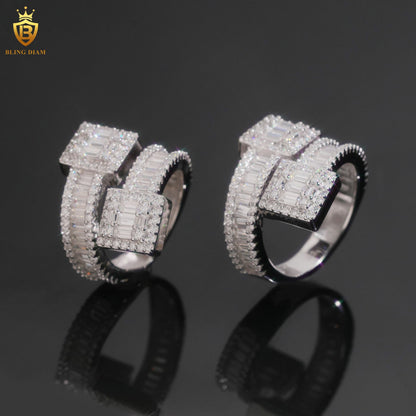 Rhodium-plated moissanite ring