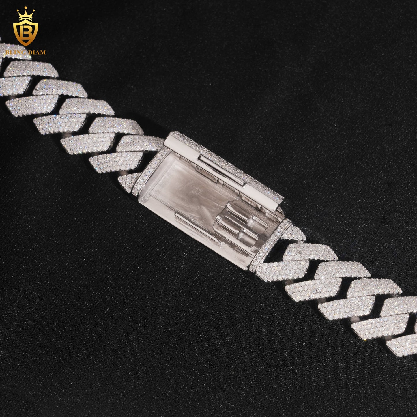 VVS Moissanite Miami Cuban Link Chain