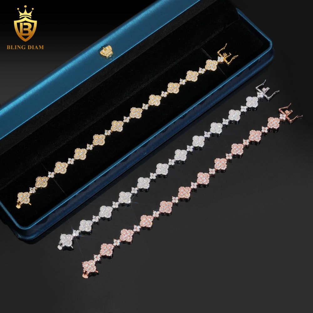 Luxury Four-Leaf Clover Bracelet