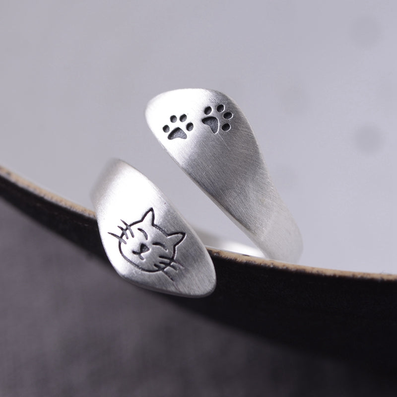 Kitten Footprints ring