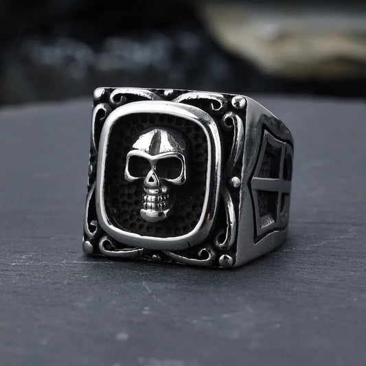 Skull Cross Ring