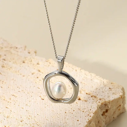 Wave Frame Necklace