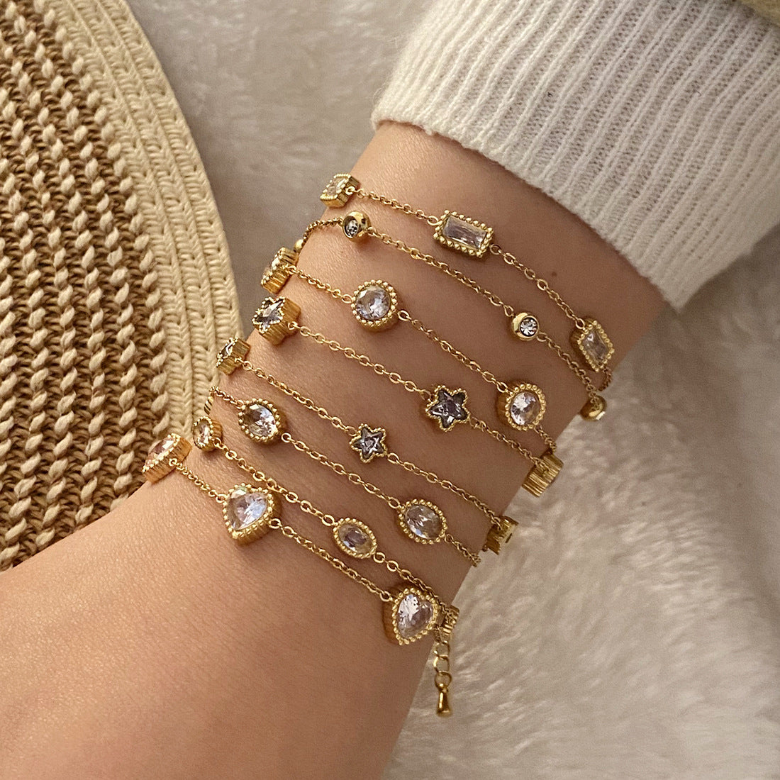 Multi-layer Heart White Zircon Charm Bracelet