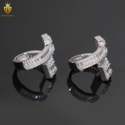 Rhodium-plated moissanite ring