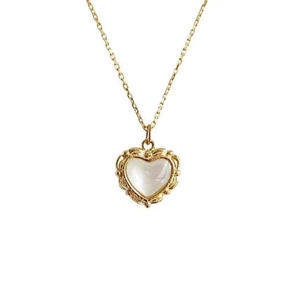 Star White Shell Pendant Necklace