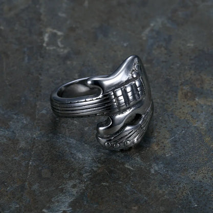 Guitar Ring