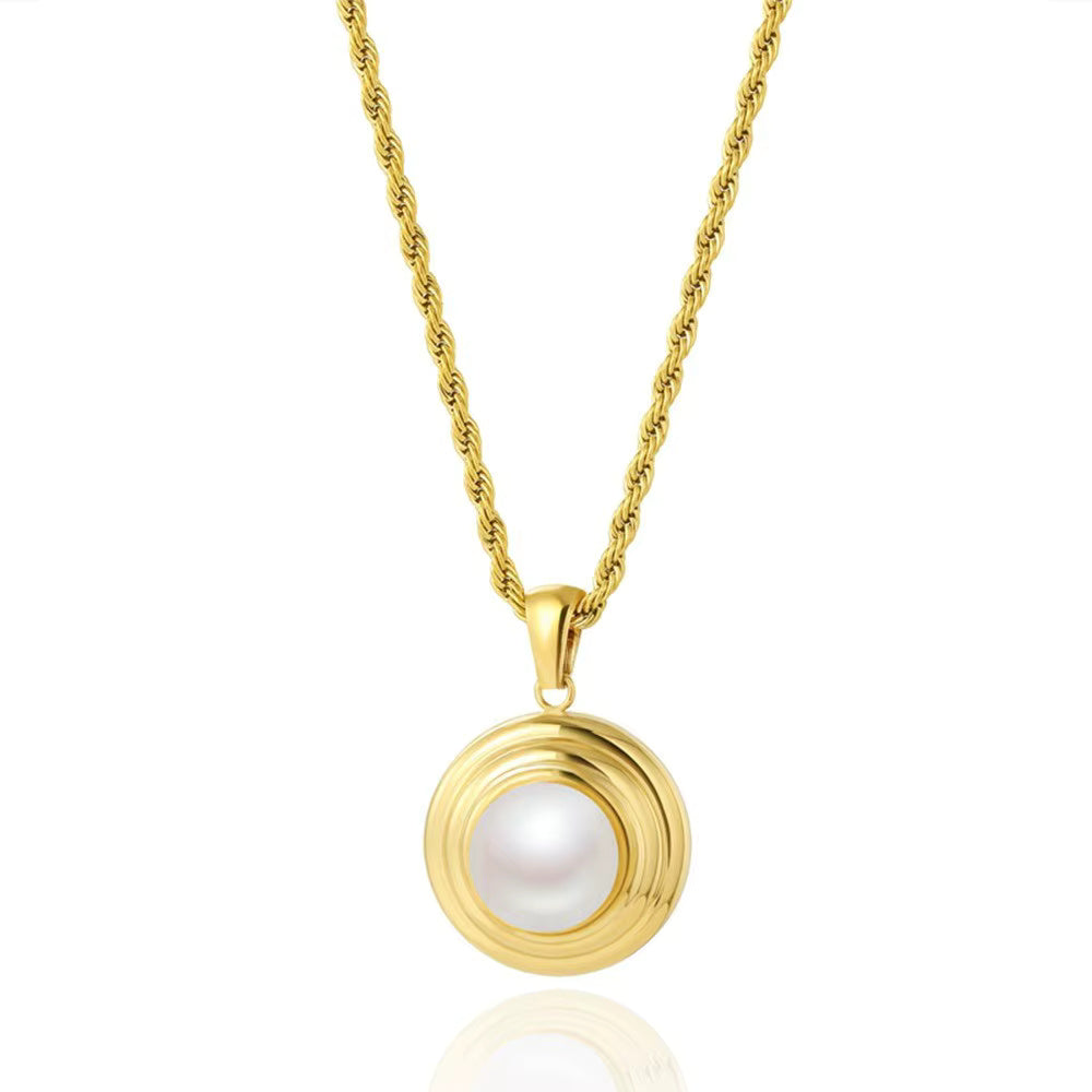 Star White Shell Pendant Necklace