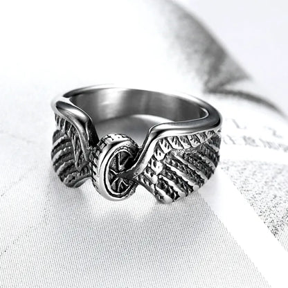 wings and wheels ring