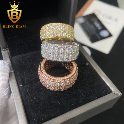 Iced-out men’s moissanite ring