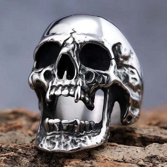 Vampire Skull Ring