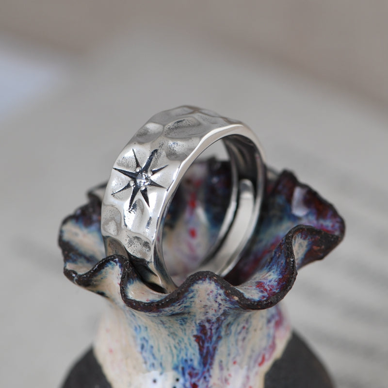 Hammer Zircon Star ring