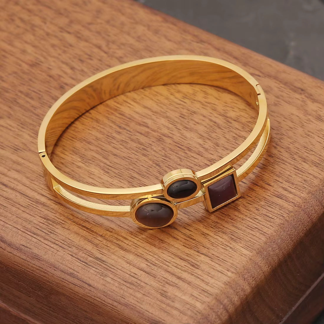 Natural Stone Vintage Bangle Bracelet