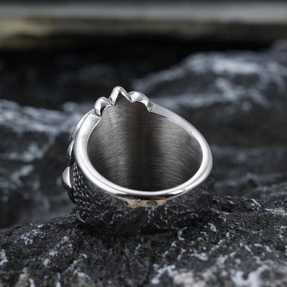 skull domineering ring