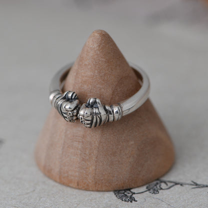 Fist Opening Ring