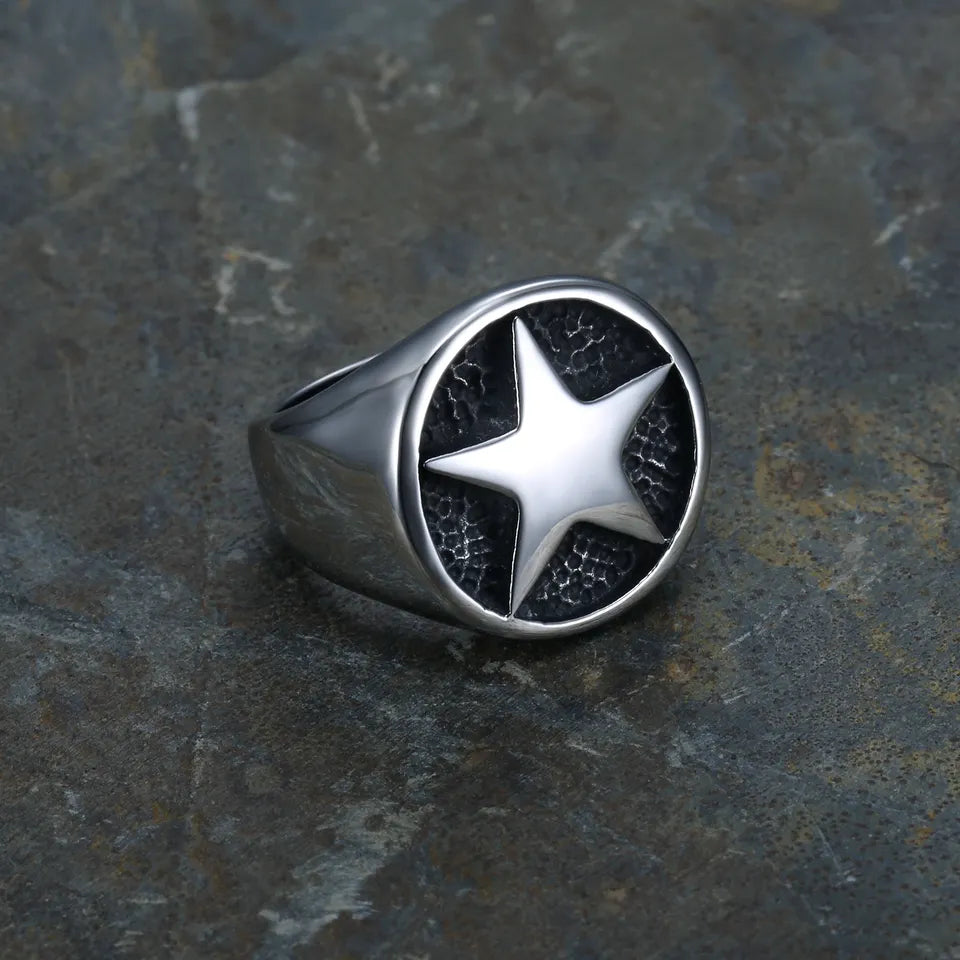 Retro Star Ring