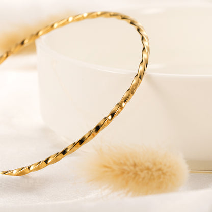 Thin Twisted Bracelet