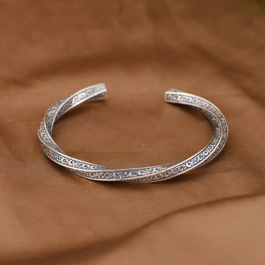 Open design Bracelet