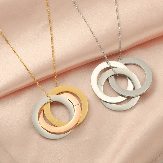 Interlocking Circle Necklace