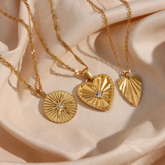 Gold Leaf Necklace