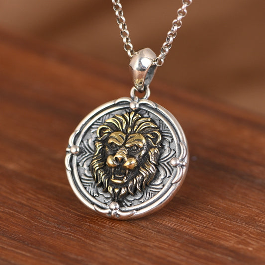 Lion Round Necklace