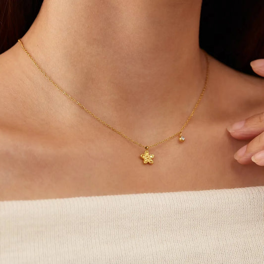 Mini Flower Necklace