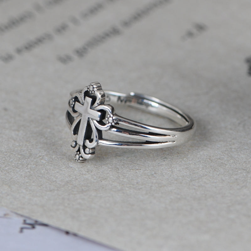 Cross Opening Ring