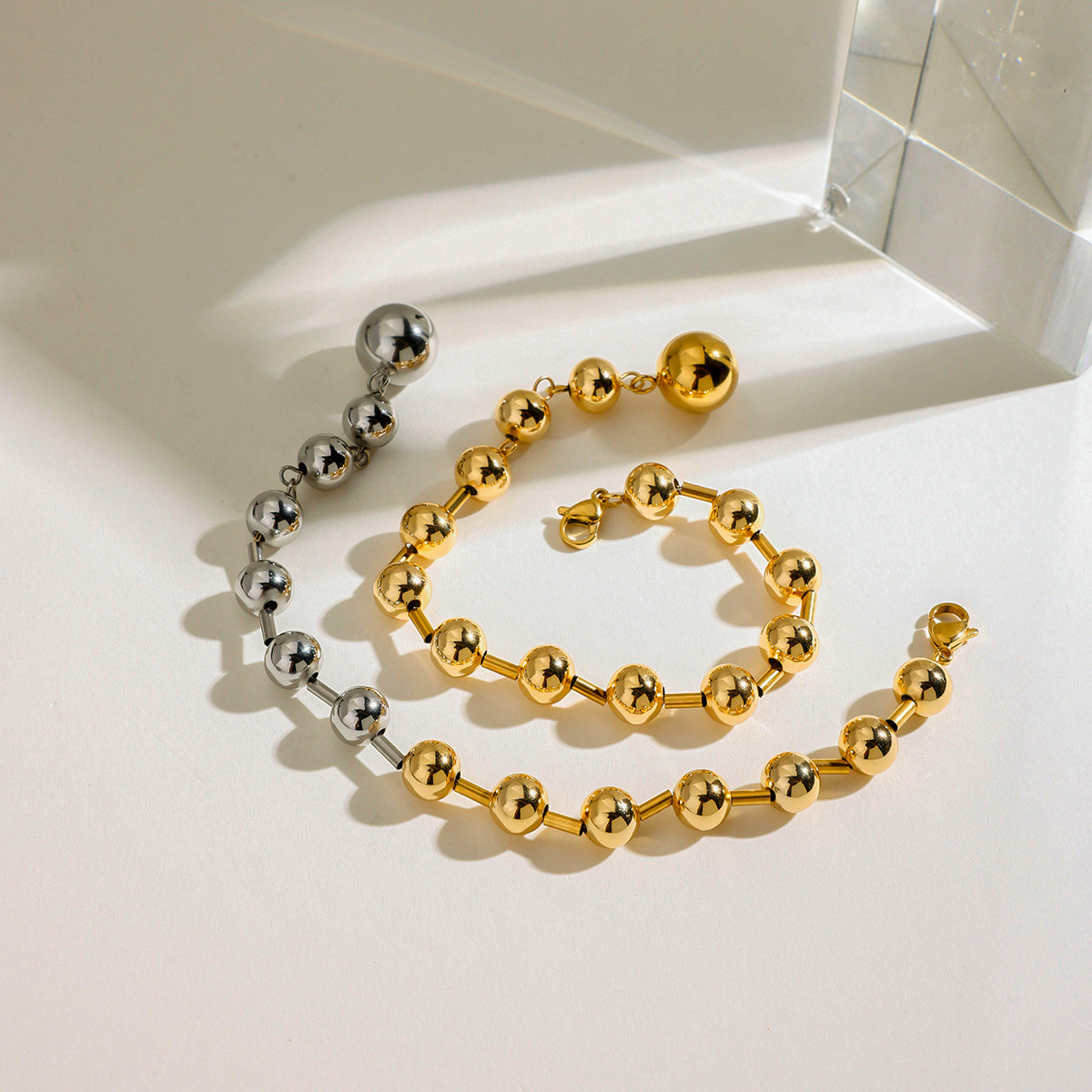 Two-tone Round Bead Bracelet
