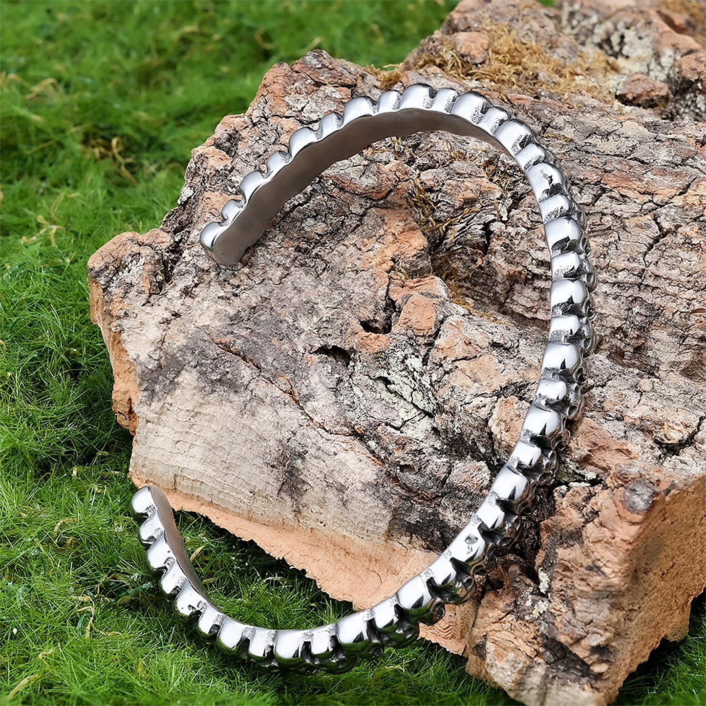 Skulls Cuff Bangle Bracelet