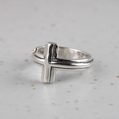 Cross Adjustable ring