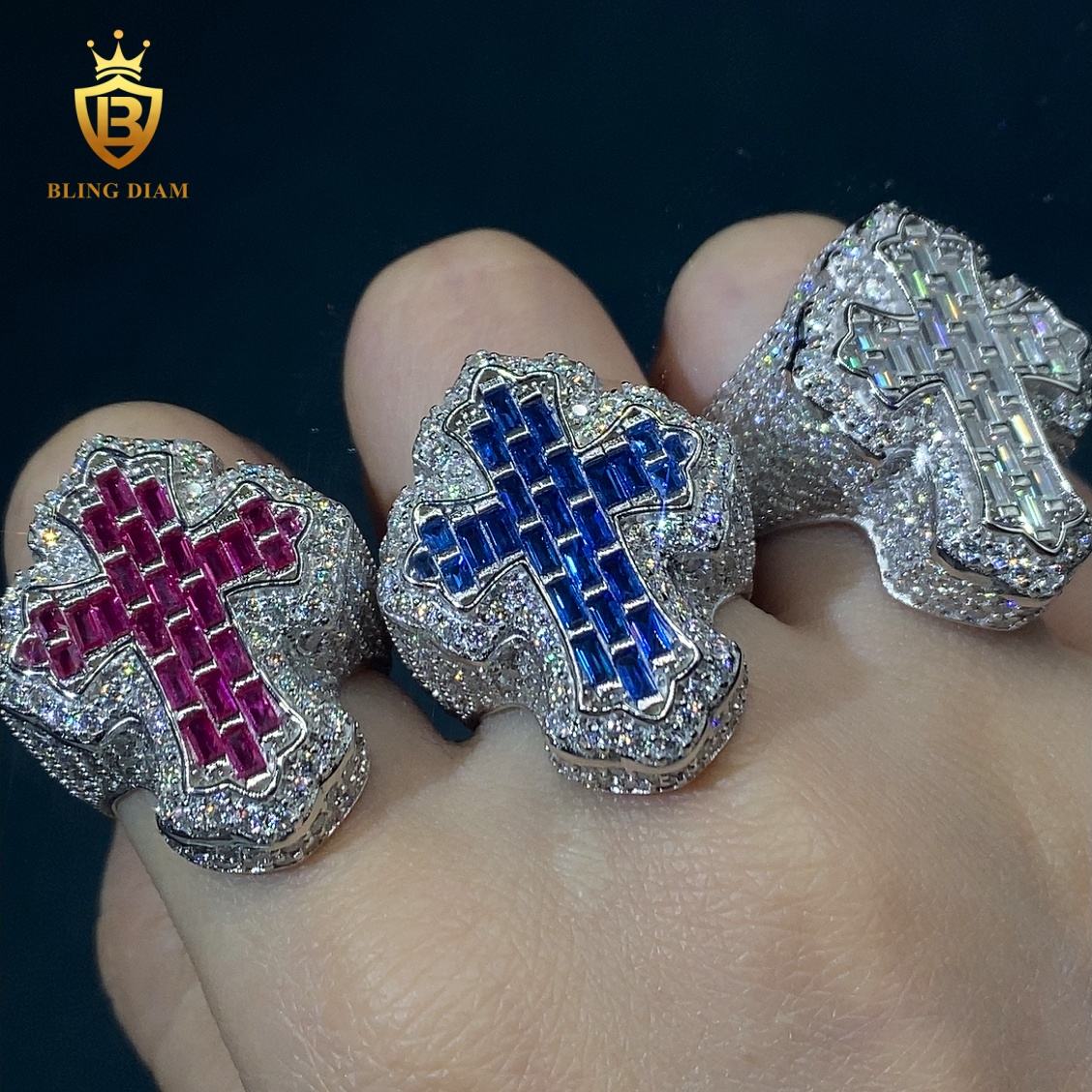 Baguette-cut cross ring