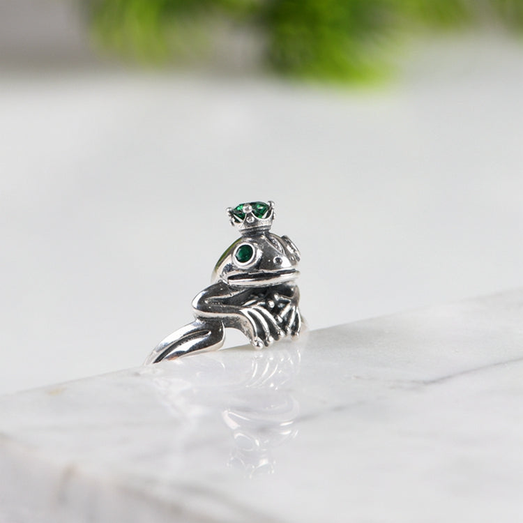 Crown Frog ring