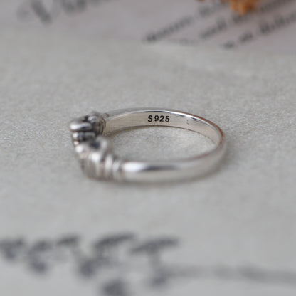 Fist Opening Ring