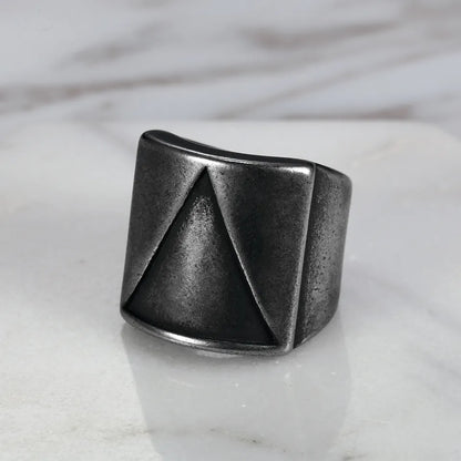 Turkish Triangle Ring