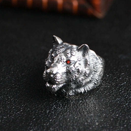 Sterling Wolf Ring