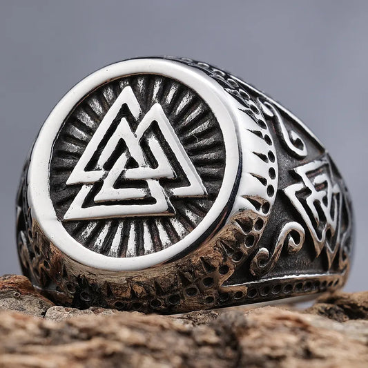 scandinavian triangle valknut ring