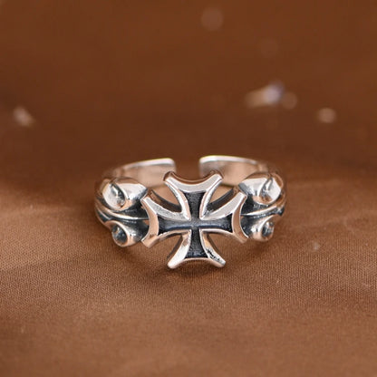 Rock Cross Ring
