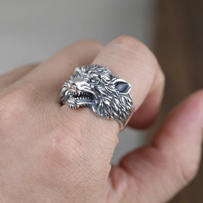 Rock Wolf Ring