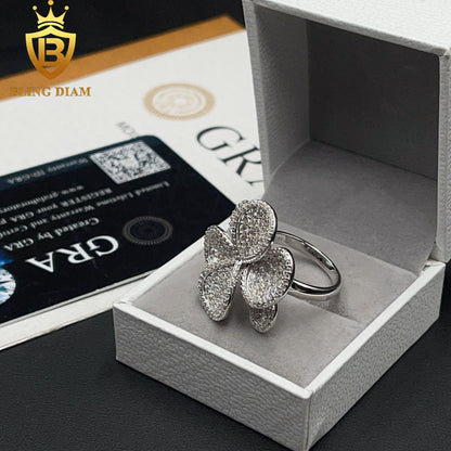 Flower-design moissanite ring