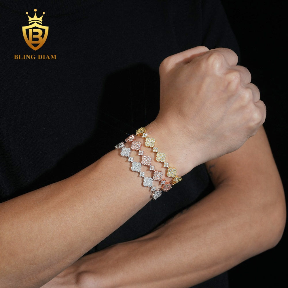 Luxury Four-Leaf Clover Bracelet