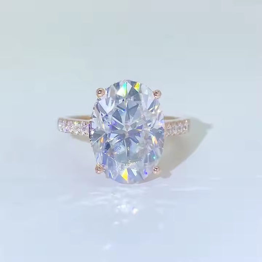 Oval Sparkle Ring