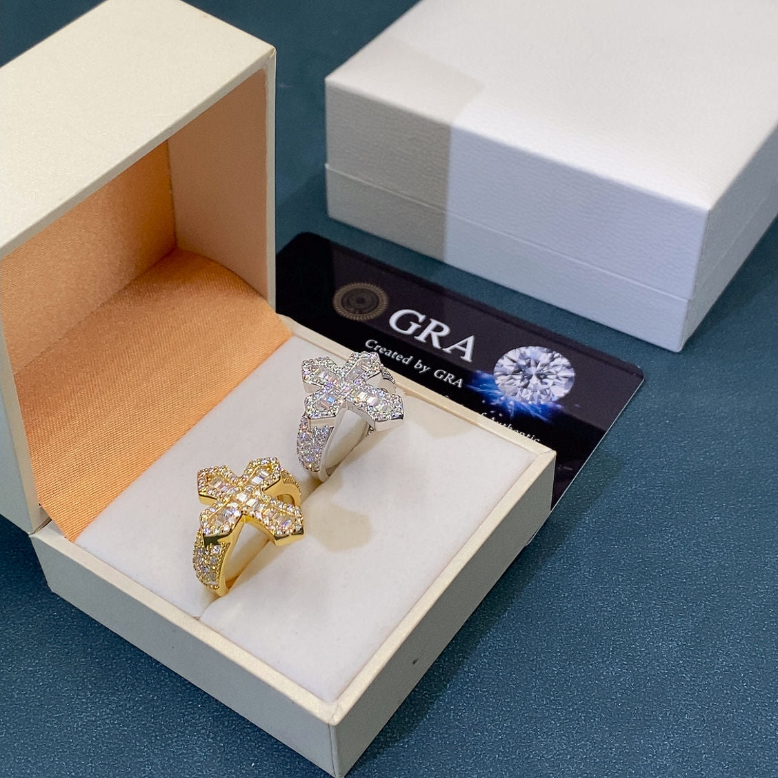 Cross-design baguette moissanite ring
